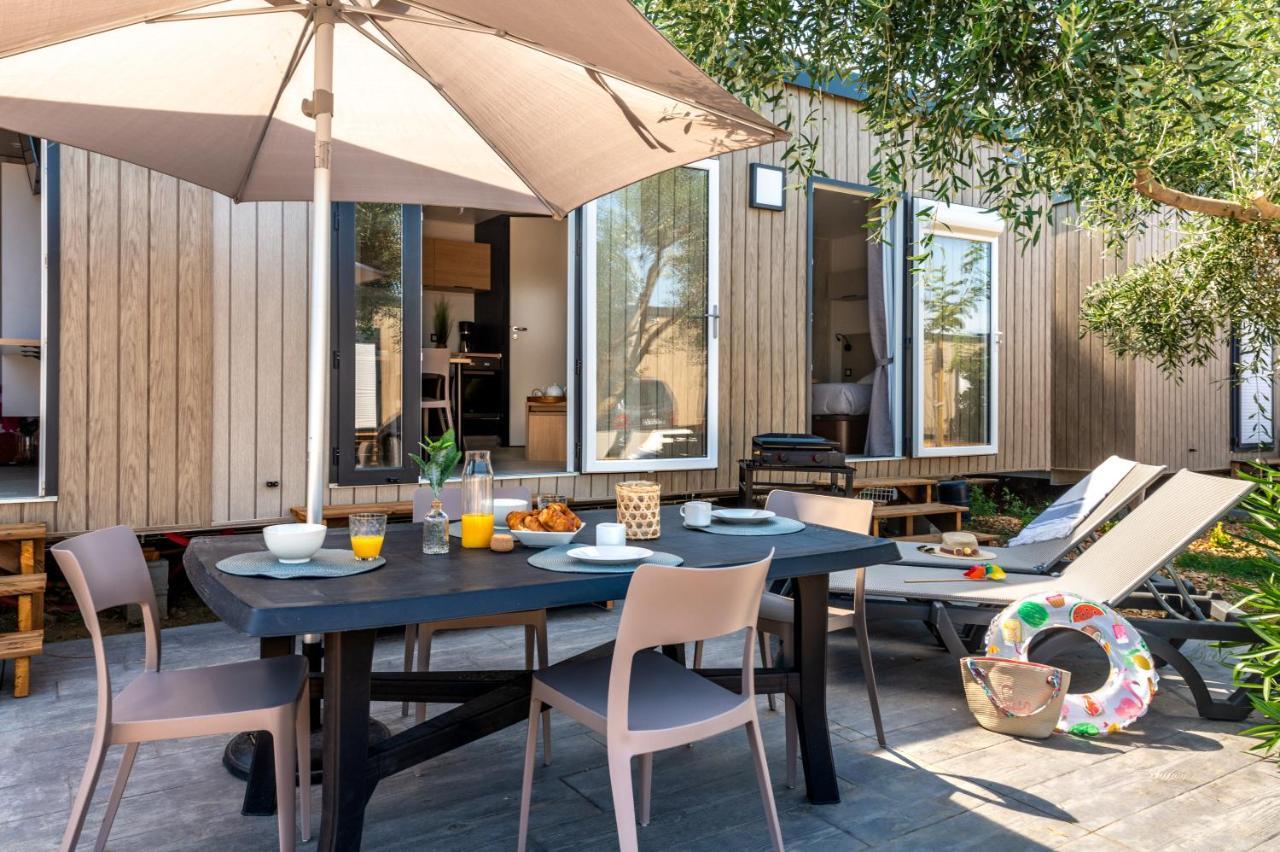 Camping Maeva Escapades Les Cottages De Перпинян Екстериор снимка